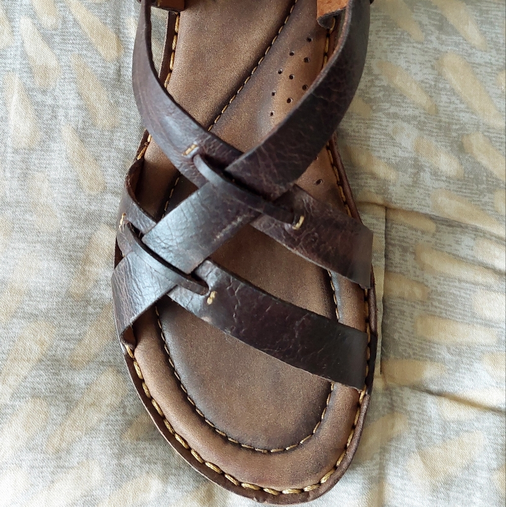 New Born Dark Brown Leather Strappy Sandals Size 7 - Picture 2 of 13